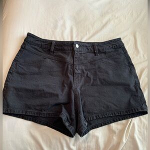Universal Thread Vintage Midi Shorts